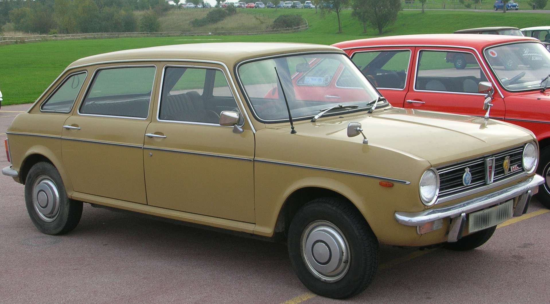 Austin Maxi #7294225