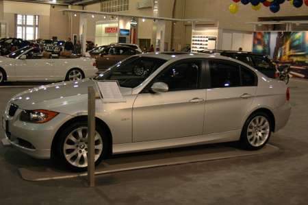 BMW 325xi #8181448