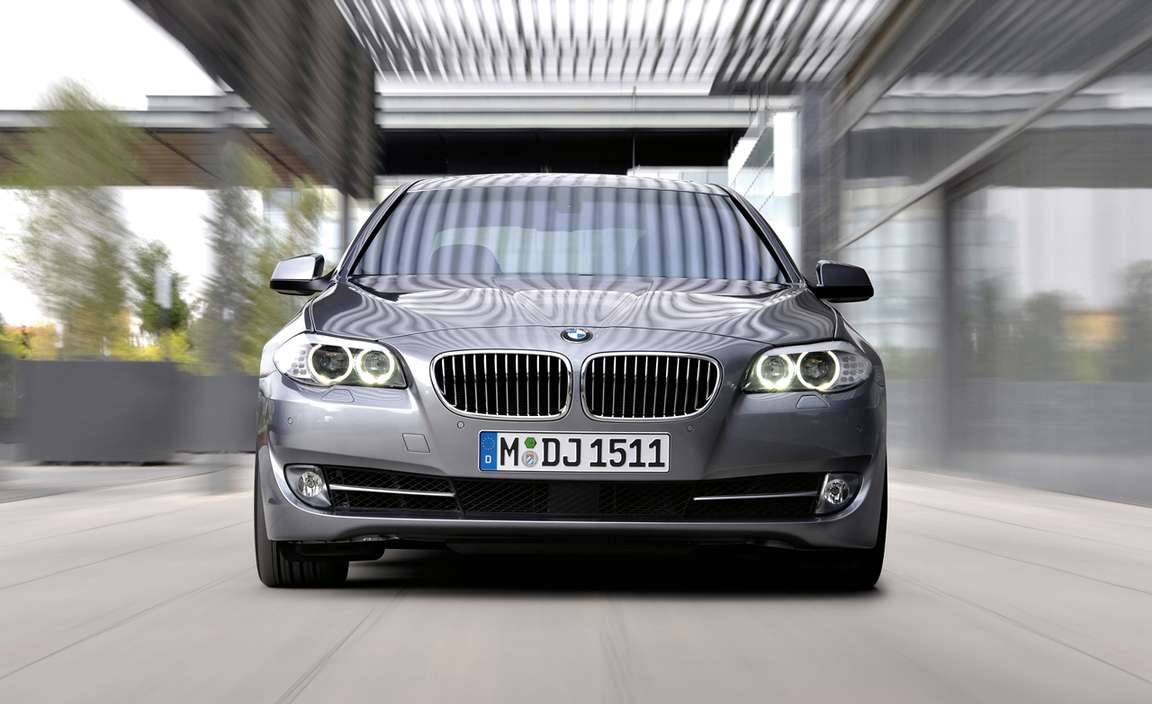 BMW 528i #8064342