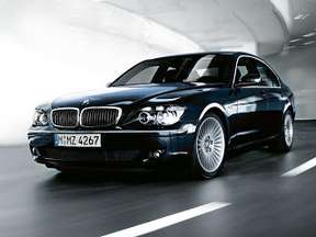 BMW 745i #7490824