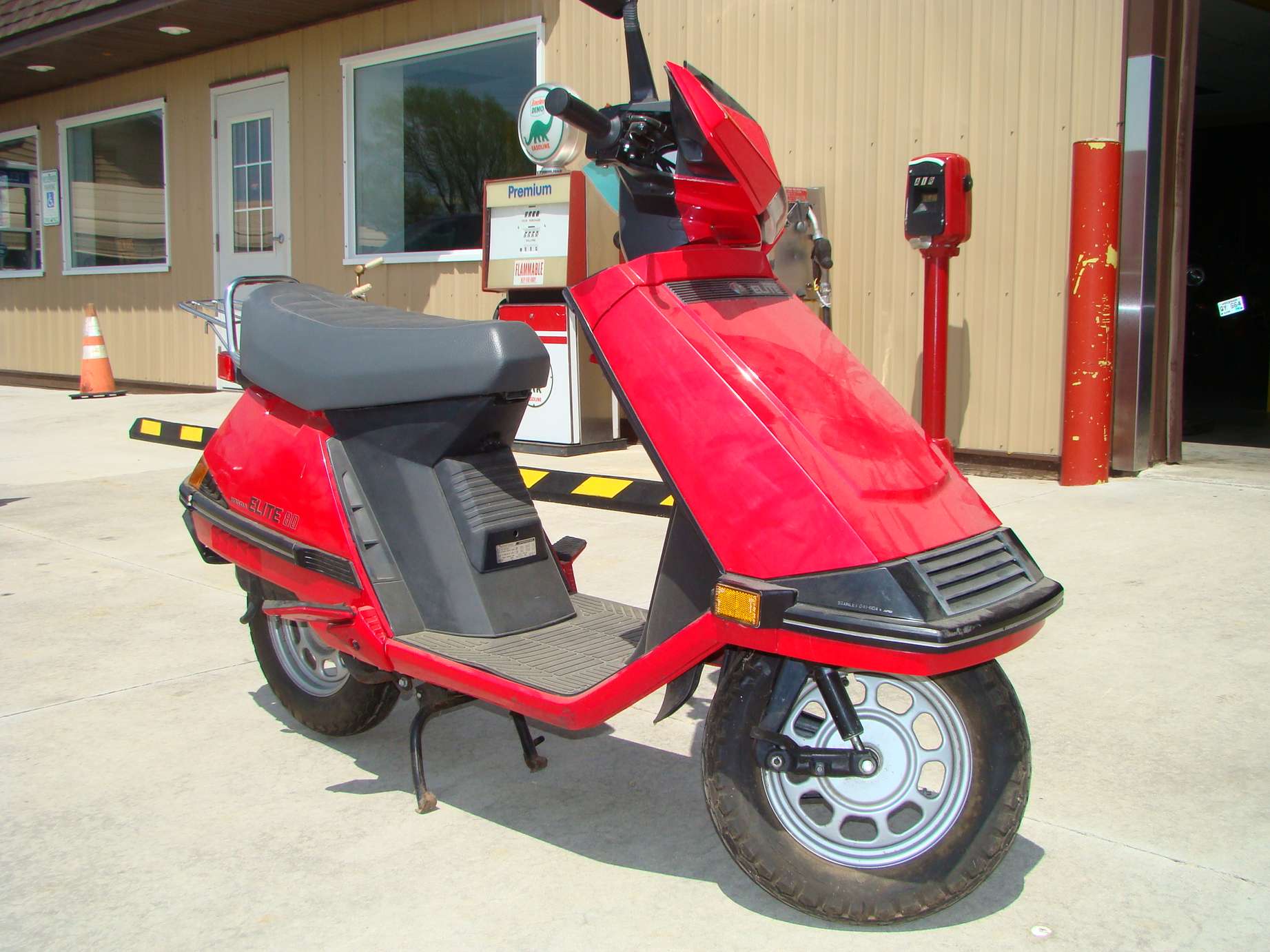 Honda Elite #9263956