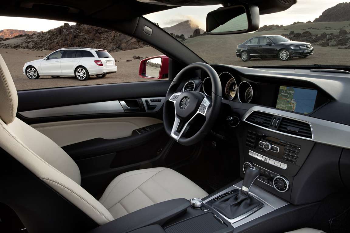 Mercedes-Benz C-Klasse #9944971