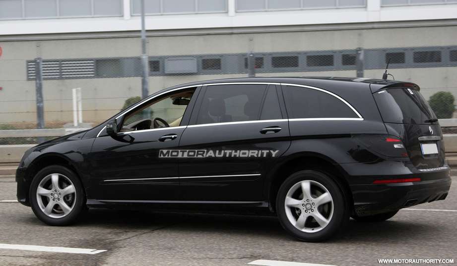 Mercedes-Benz R-Class #7994374