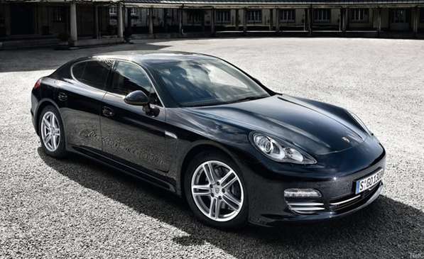 Porsche Panamera Hybrid #7078313